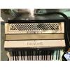 Image 2 : VINTAGE SOPRANI CARDINAL ACCORDION