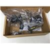 Image 2 : Locking Door Handle Set