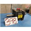 Image 2 : Parker S 4-2-BC5 Tork-Mor Hydraulic Rotary Actuator 1000psi MAX
