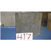 Image 1 : Plaskolite bloc 9" x 8" x 2"