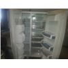 Image 3 : Whirpool Gold Frigidaire 33" x 67" x 32" with ice and water distribution