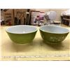 Image 3 : (3) Vintage Pyrex Mixing Bowls