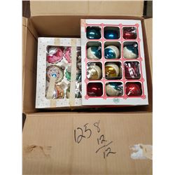 Lot of Christmas Decorations & Ornaments