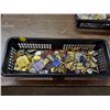 Image 1 : TRAY OF ASST PINS