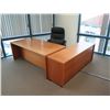 Image 2 : Wooden 2-Piece Desk w/ Drawers & Rolling Office Chair