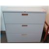 Image 1 : Metal 3-Drawer Lateral Filing Cabinet