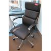 Image 1 : Rolling Office Chair (some damage on seat)