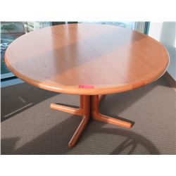 Round Wood Table w/ 4-Prong Base