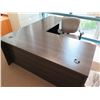 Image 2 : Wooden 'L' Shaped Desk w/ Drawers & Rolling Office Chair