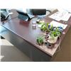 Image 2 : Wood 'L' Shaped Desk w/ Rolling Office Chair