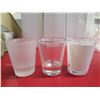 Image 8 : Qty 7 Aluminum Water Bottle White/Silver & Box Clear & Frosted Shot Glasses