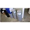 Image 2 : Lot of plastic and metal containers