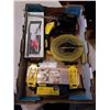 Image 1 : TRAY OF TOOLS, CLAMP, STRAP