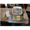 Image 1 : Tray of new work gloves