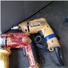 Image 2 : 3 DEWALT SCREW GUNS TESTED AND WORKING
