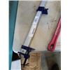 Image 2 : LARGE 24 INCH PIPE WRENCH AND ROK BAR CLAMP 4 FOOT ALUMINUM