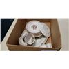 Image 1 : Box of english rosewood staffordshire decorative gold china