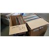 Image 2 : 2 Boxes of records