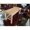 Image 2 : PINE STAND