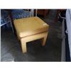 Image 1 : MCM FOOTSTOOL
