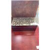 Image 1 : MIRRORED JEWELRY BOX
