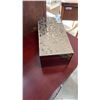 Image 2 : MIRRORED JEWELRY BOX