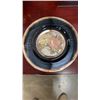 Image 2 : 2 CHOKIN PLATES, MADE IN GREECE VASE, AND SPANISH PLATE