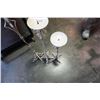 Image 2 : 3 white decorative metal candle stands