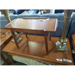 WOOD TEAK FINISH SIDE TABLE