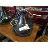 Image 2 : 2 HANGING METAL LIGHT FIXTURES