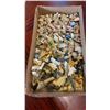 Image 3 : LARGE LOT OF WADE FIGURES AND DOGS