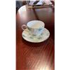 Image 8 : 9 CHINA CUPS AND SAUCERS WEDGEWOOD, AYNSLEY, ROYAL ALBERT AND OTHER