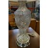 Image 2 : 2 PINWHEEL CRYSTAL LAMPS