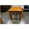 Image 1 : OAK ENDTABLE