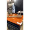 Image 2 : Triple beam balance scale