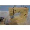 Image 5 : VINTAGE KENMORE 385 SEWING MACHINE