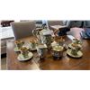 Image 2 : 15 PIECE CAPODIMONTE TEA SERVICE SET MADE IN ITALY