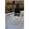Image 1 : UNIQUE OIL LANTERN AND CARVED CRYSTAL BOWL