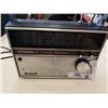 Image 2 : Realistic patrolman six vintage radio