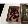 Image 3 : VINTAGE RED GLASS CUPBOARD HANDLES AND PRINTS