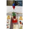 Image 2 : Lot of drinking lucky birds