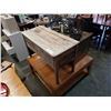 Image 2 : Rustic storage box
