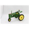 Image 1 : John Deere tractor 1:16 scale Has box