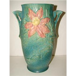 ROSEVILLE CLEMATIS VASE