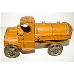 CAST IRON TOY TRUCK