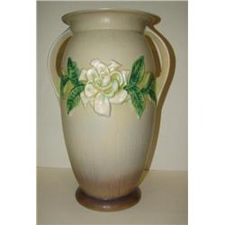LARGE ROSEVILLE GARDENIA VASE