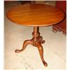 Image 1 : BIGGS MAHOGANY TILT-TOP TABLE
