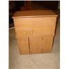 Image 1 : SOFTWOOD COMMODE