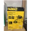 Image 1 : Dewalt 12 Gallon Portable Dry/Wet Vacuum