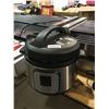 Image 1 : Instant Pot Multicooker